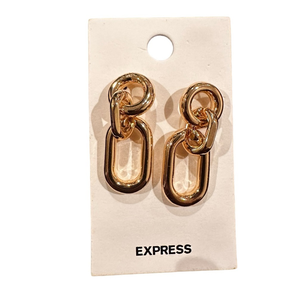 FREE WITH BUNDLE- NWT Chunky Gold Chain Earrings - Picture 1 of 3